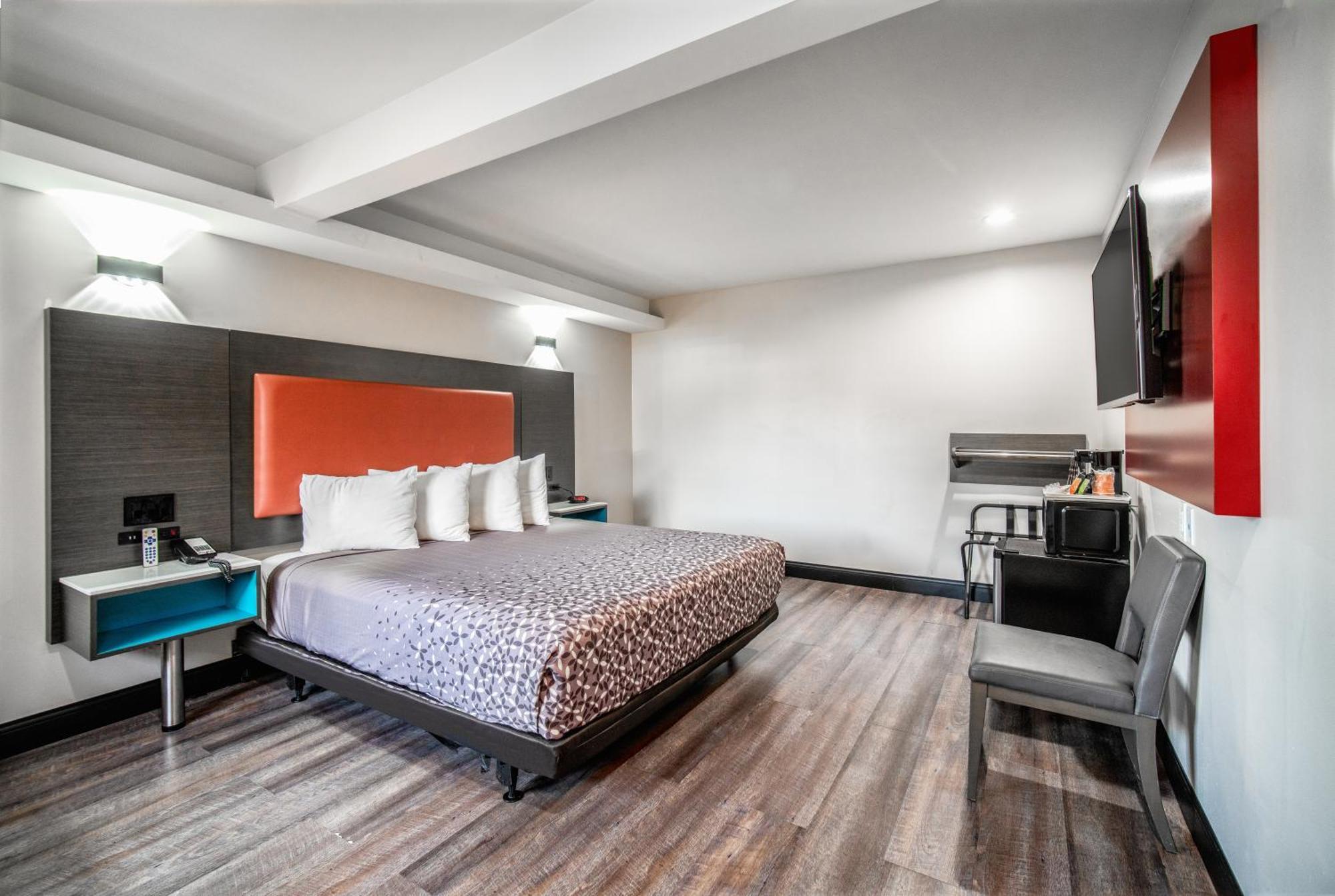 Rodeway Inn South Gate - Los Angeles South Bagian luar foto